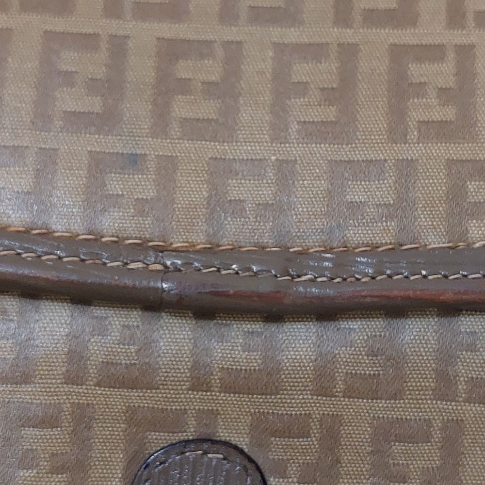 Vintage Fendi Monogram Crossbody with Brown Trim - Picture 10 of 16